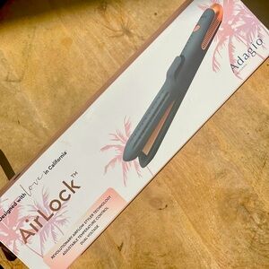 *NIB* ADAGIO CALIFORNIA Airlock Airflow Styler- Black/Rose Gold
